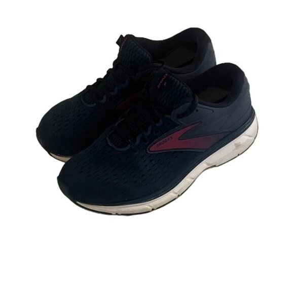 Brooks Dyad 11 Women’s Navy Running Shoes, Width 2E, Size 8.5 - Picture 1 of 7